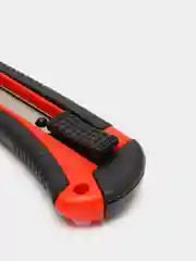 Нож с отламывающимся лезвием Top Tools, 18 мм, 17B341