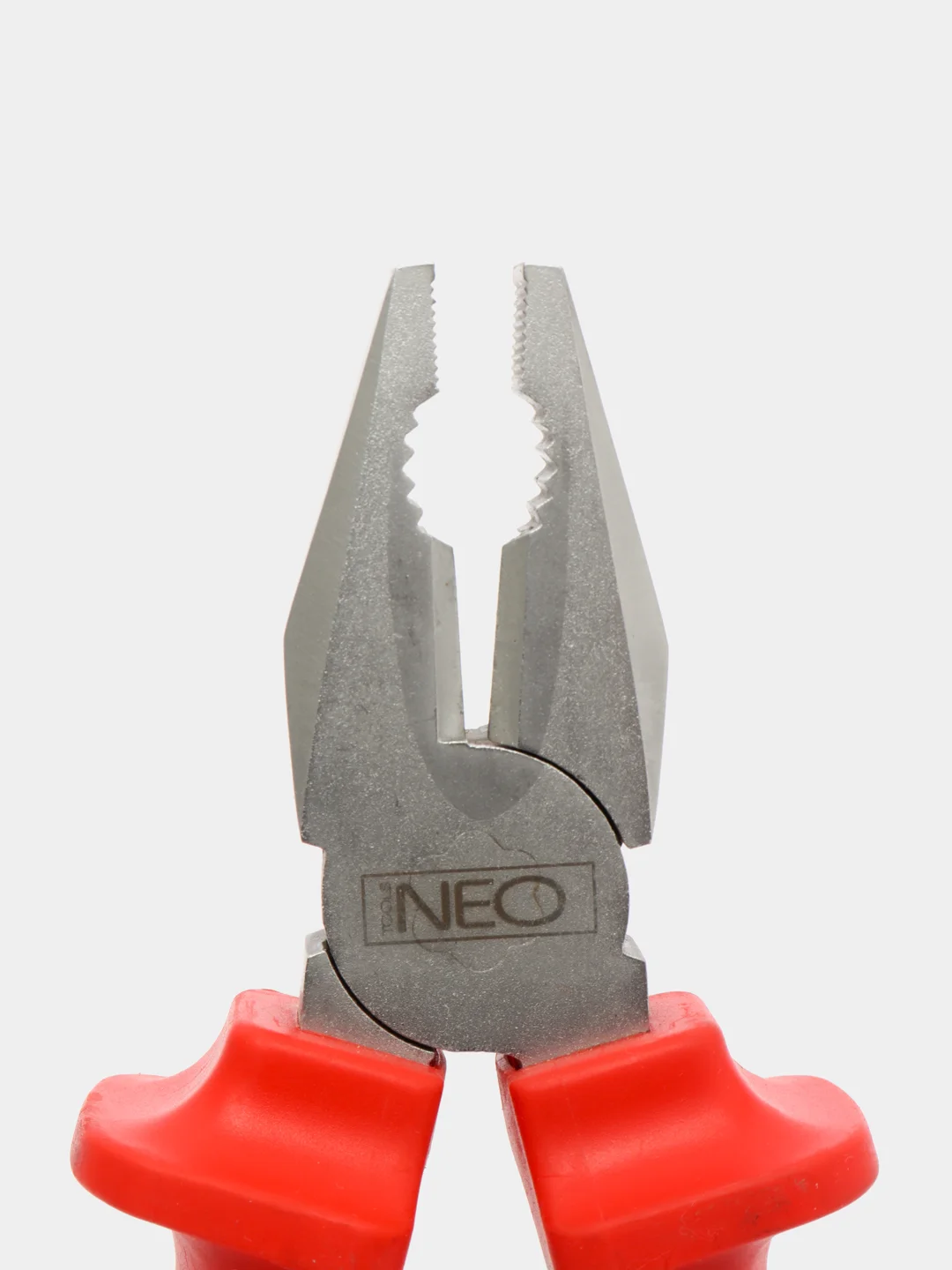 Комбинированные плоскогубцы NEO Tools, 180 мм, 1000 В 01-051