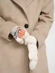 Варежки женские, вязаные,белые