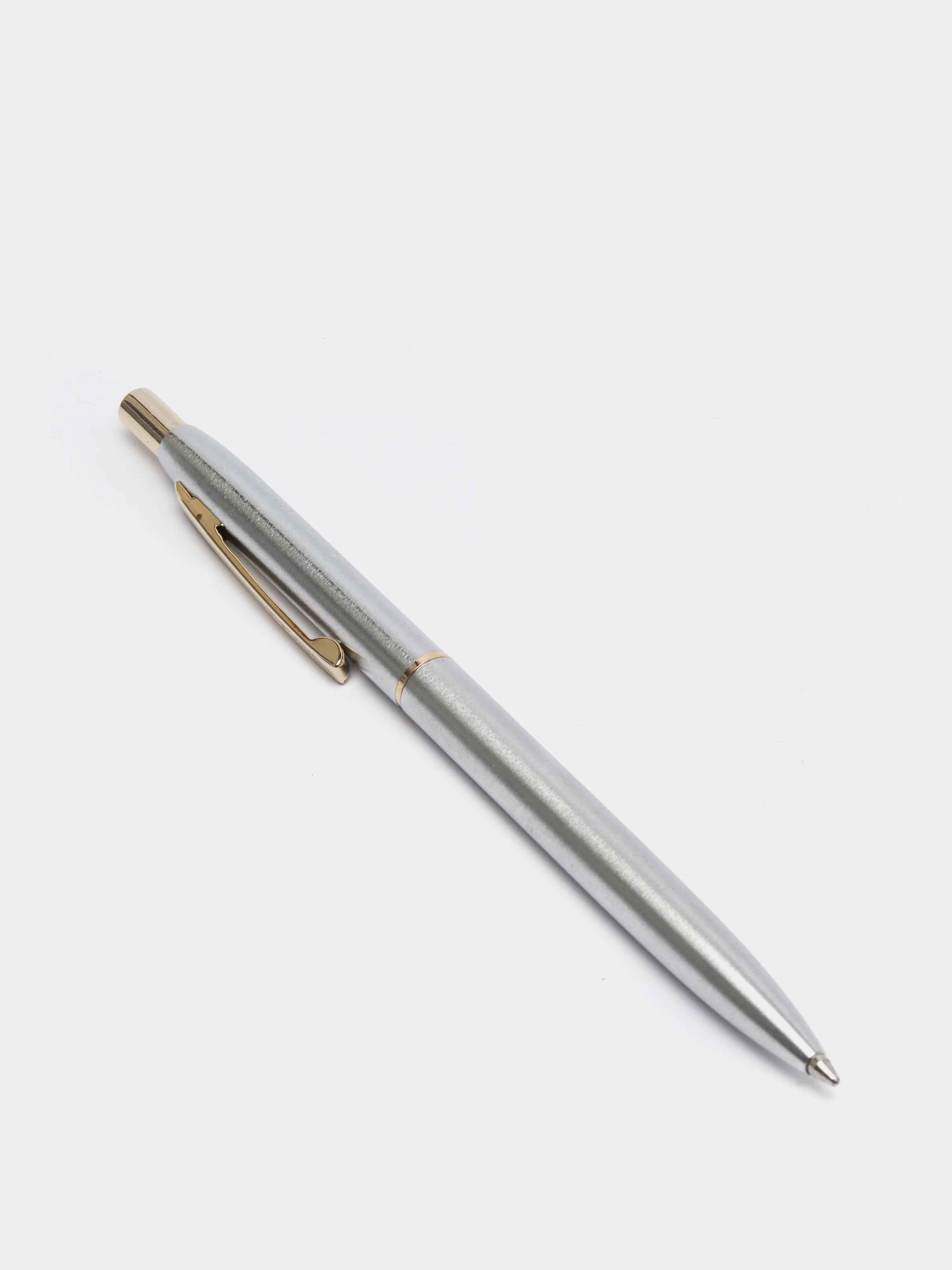 Ручка шариковая Luxor "Sterling" синяя, корпус хром/золото, кнопочный механизм, 1,0мм