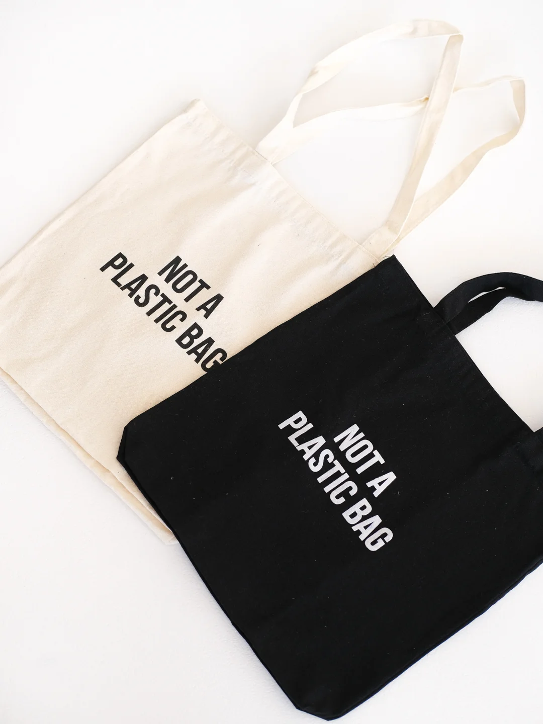 Эко сумка-шоппер, хлопковая, черная, с принтом "Not a plasticbag", 100% хлопок, унисекс