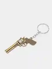 Рыжий брелоки с оружием