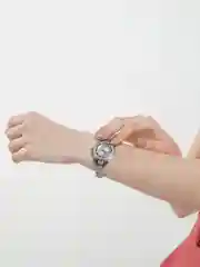 Женские наручные часы