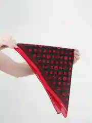 Алый бандана на голову