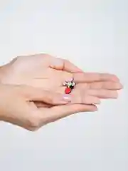 Фуксия металлический значок "Химия"
