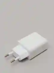 Белый зарядно