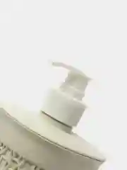 Белый дозатор для мыла
