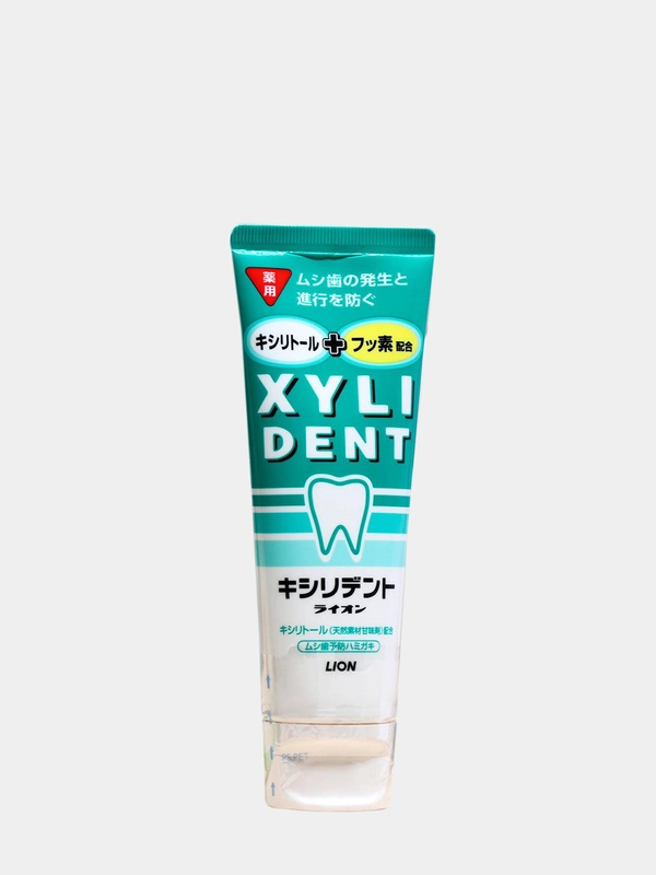 Зубная паста LION Xylident со фтором, 120 г