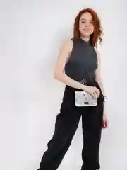 Серебряный сумка женская через плечо, на цепочке