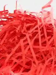Красный бумажный наполнитель (стружка) для упаковки подарков и подарочных коробок, бумага, тишью