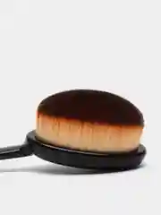 Кисть для макияжа, черная