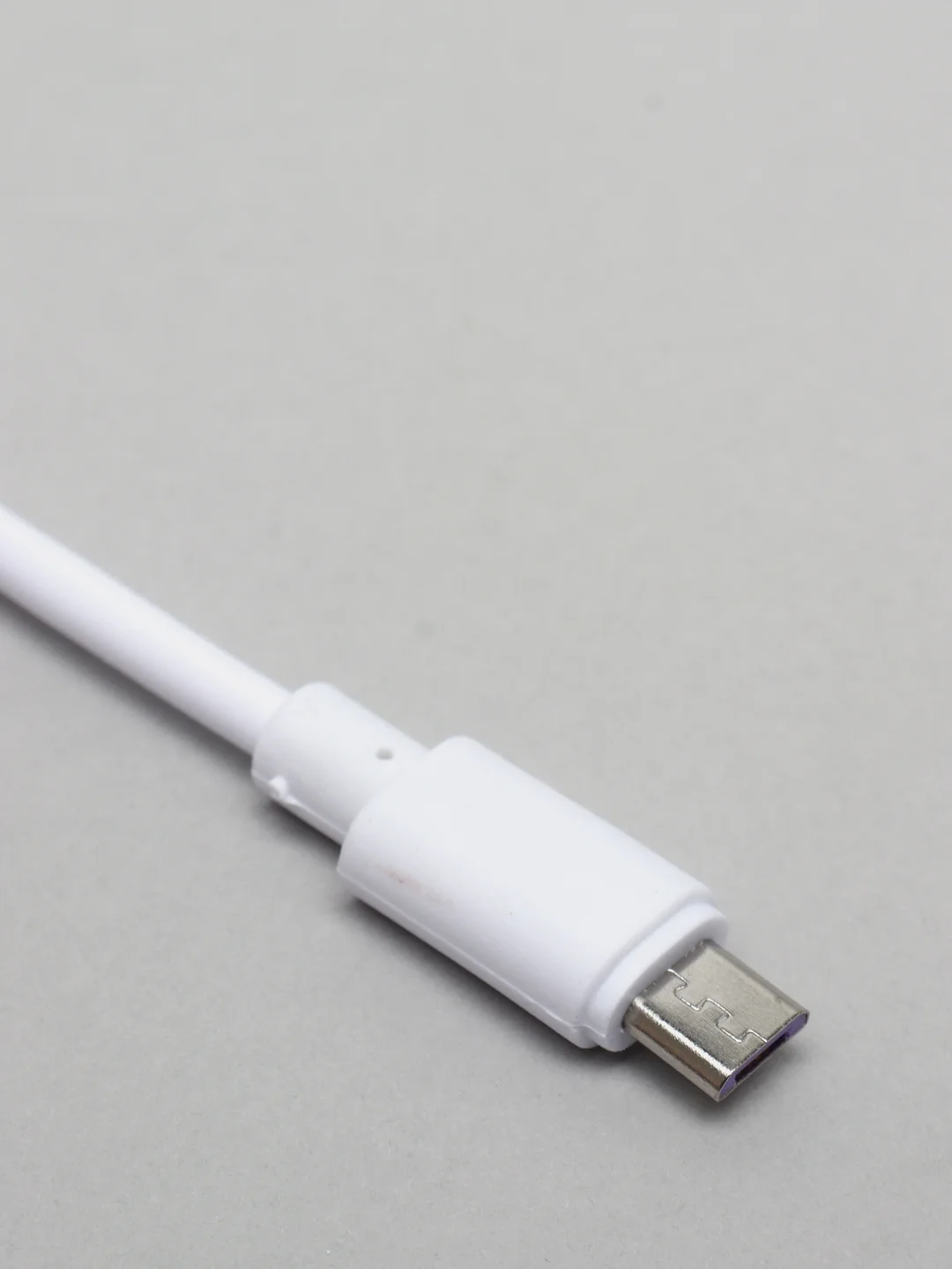 Белый кабель зарядный micro USB для Android