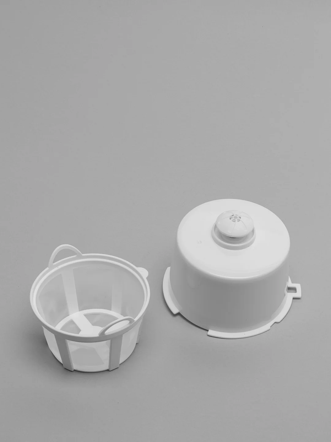 Белый кофеварка Sakura SA-6107W, 600 мл
