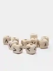 Деревянные бусины буква "А" (в 1уп/10 шт)