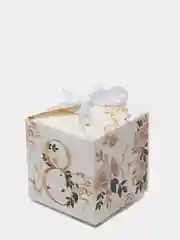 Белый подарочная коробка