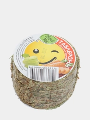 Сено луговое игрушка Зверьё мое "Таблеронн", с яблоком и морковью, 200 г