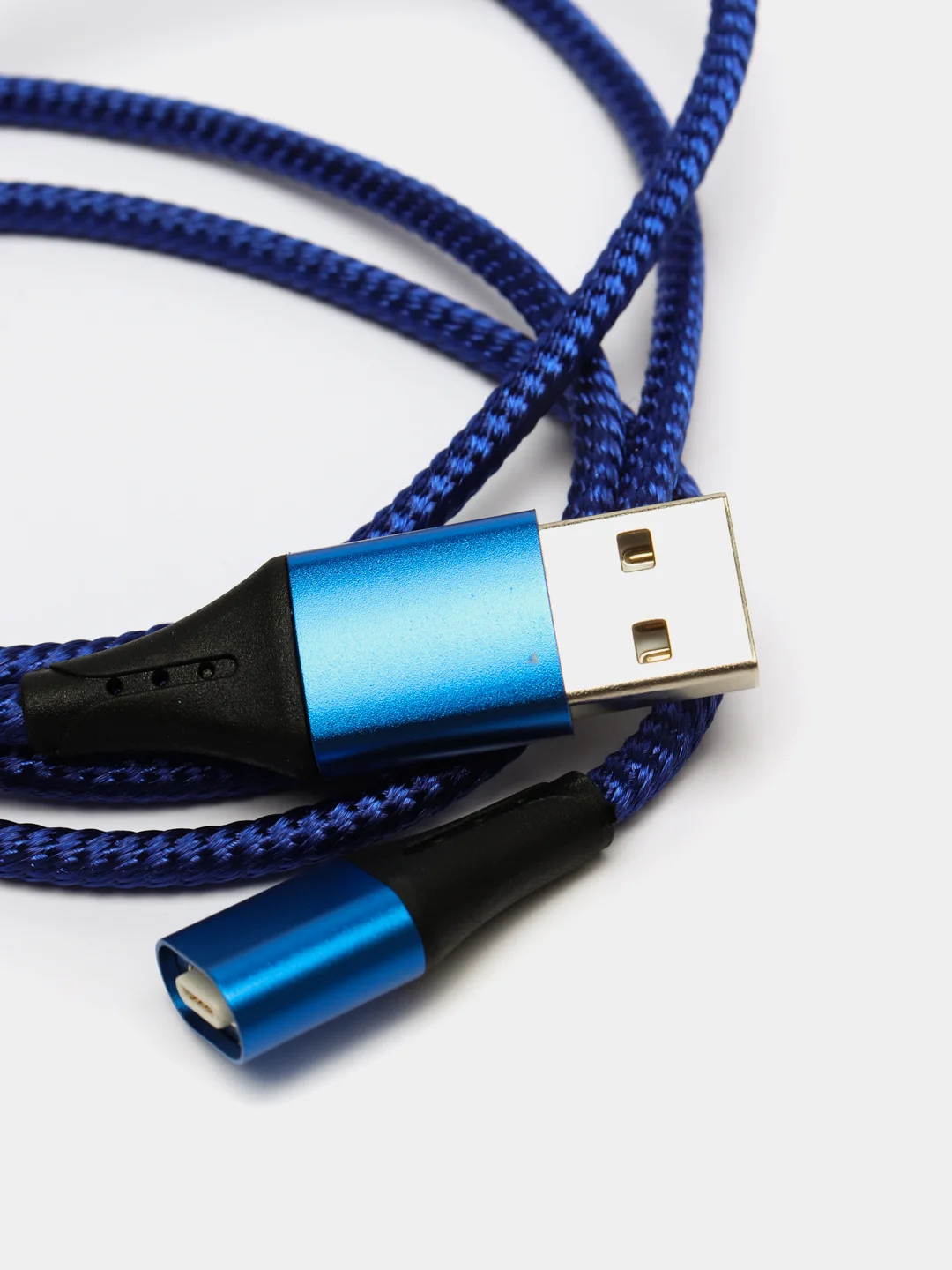 Синий магнитный кабель с быстрой зарядкой 3А и разъемы micro-USB / Type-C / iPhone Lightning