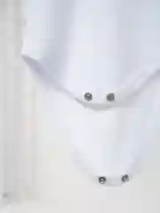 Белый боди для детей "Енот"