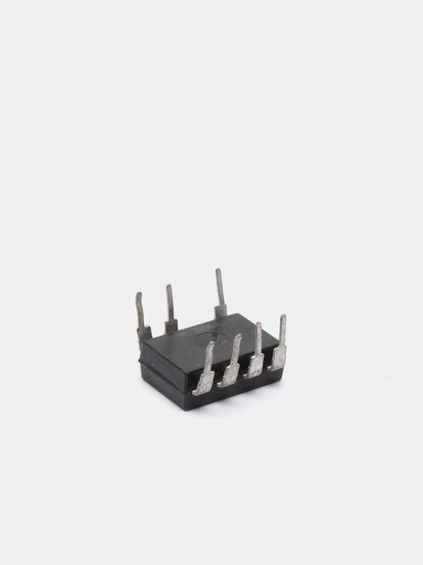 Твердотельное реле AQH2223 DIP-7