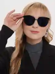 Черный солнцезащитные женские очки