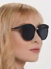 Черный солнцезащитные женские очки