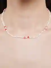 Красный чокер из бисера