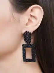Черный серьги крупные геометрические