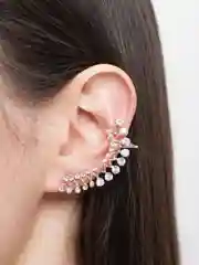 Серьги-каффы со стразами