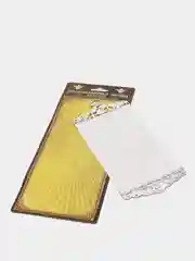 Белый икона-хоругвия на подвесе, 9 х 19 см