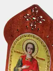 Горчичный ажурная икона на подставке из дерева 11 х 15 см