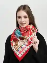 Платок "Кремль - Москва - Фаберже"