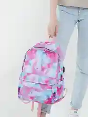 Розовый рюкзак женский