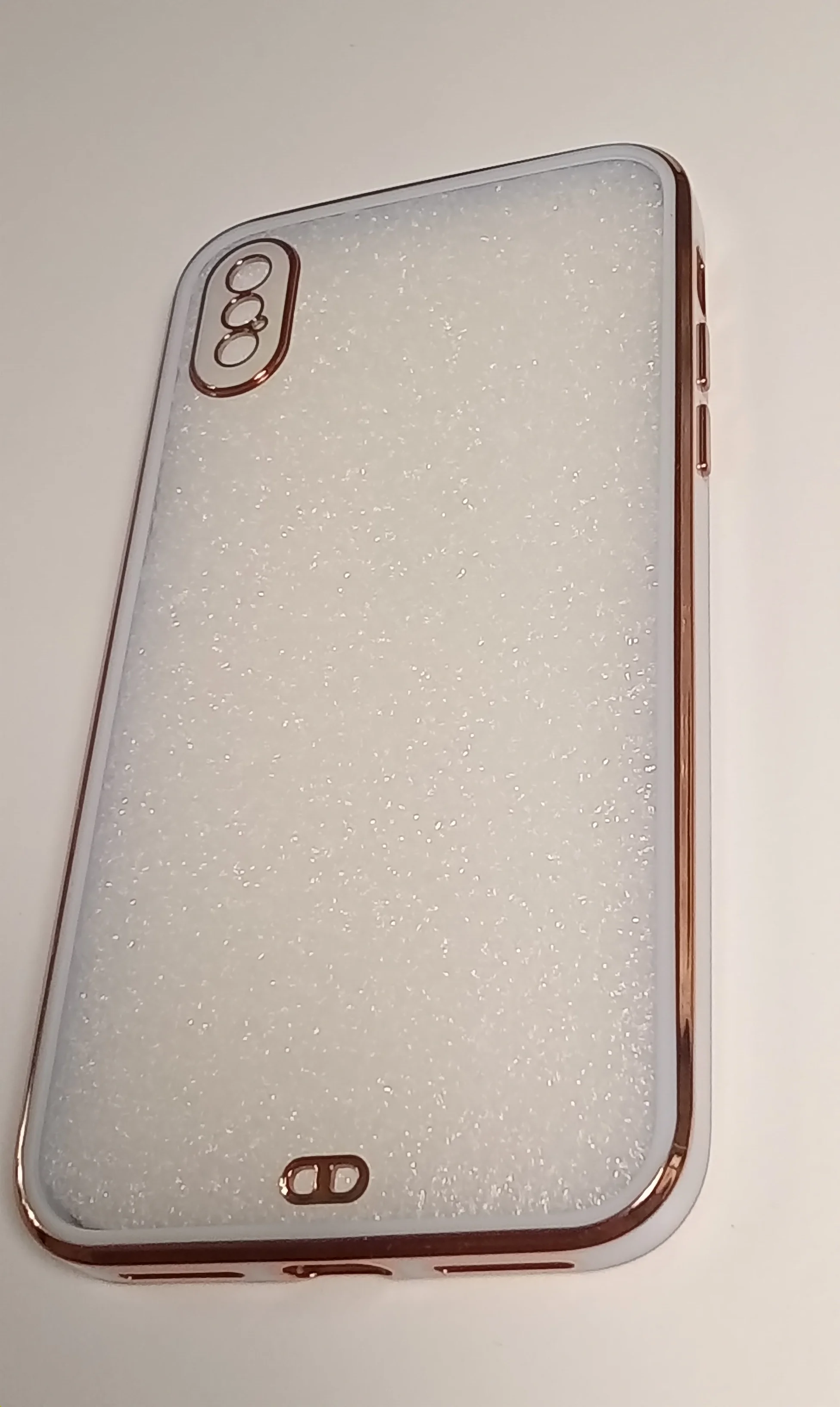 Сиреневый чехол силиконовый с золотым ободком iPhone X, XS