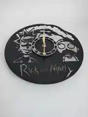 Часы настенные "Rick and Morty", из дерева