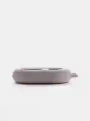 Белый bluetooth-пульт для штативов и телефонов