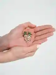 Брошь Виноград из жемчуга