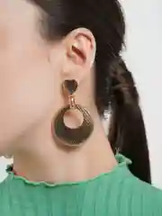 Алый серьги бижутерные, разные виды