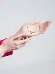 Ледяной женские Браслеты под серебро