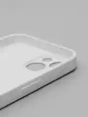 Белый чехол силиконовый со стеклянной панелью для iPhone 13