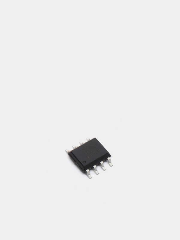 Микросхема UC3842A SO-8