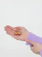 Алый брошь "Вишенки" (вишня)