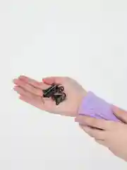 Серый брошь "Кошка"