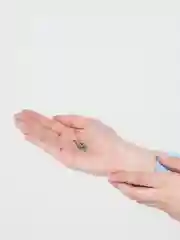 Серебряный брошь "Будьте здоровы!"