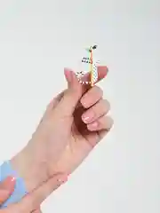 Брошь "Ленивая кошечка"