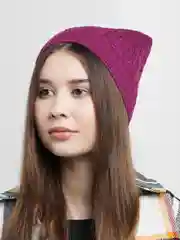 Вишнёвый шапка вязаная женская "Куин", бини тонкая на весну и осень, лопатка без подклада