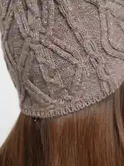 Коричневый шапка женская Varna тонкая