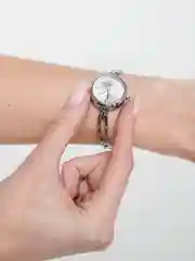 Серебряный женские наручные часы 2-х цветов