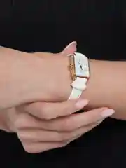 Белый часы наручные женские
