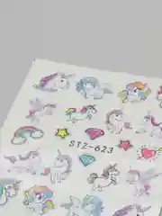 Белый слайдеры для дизайна ногтей