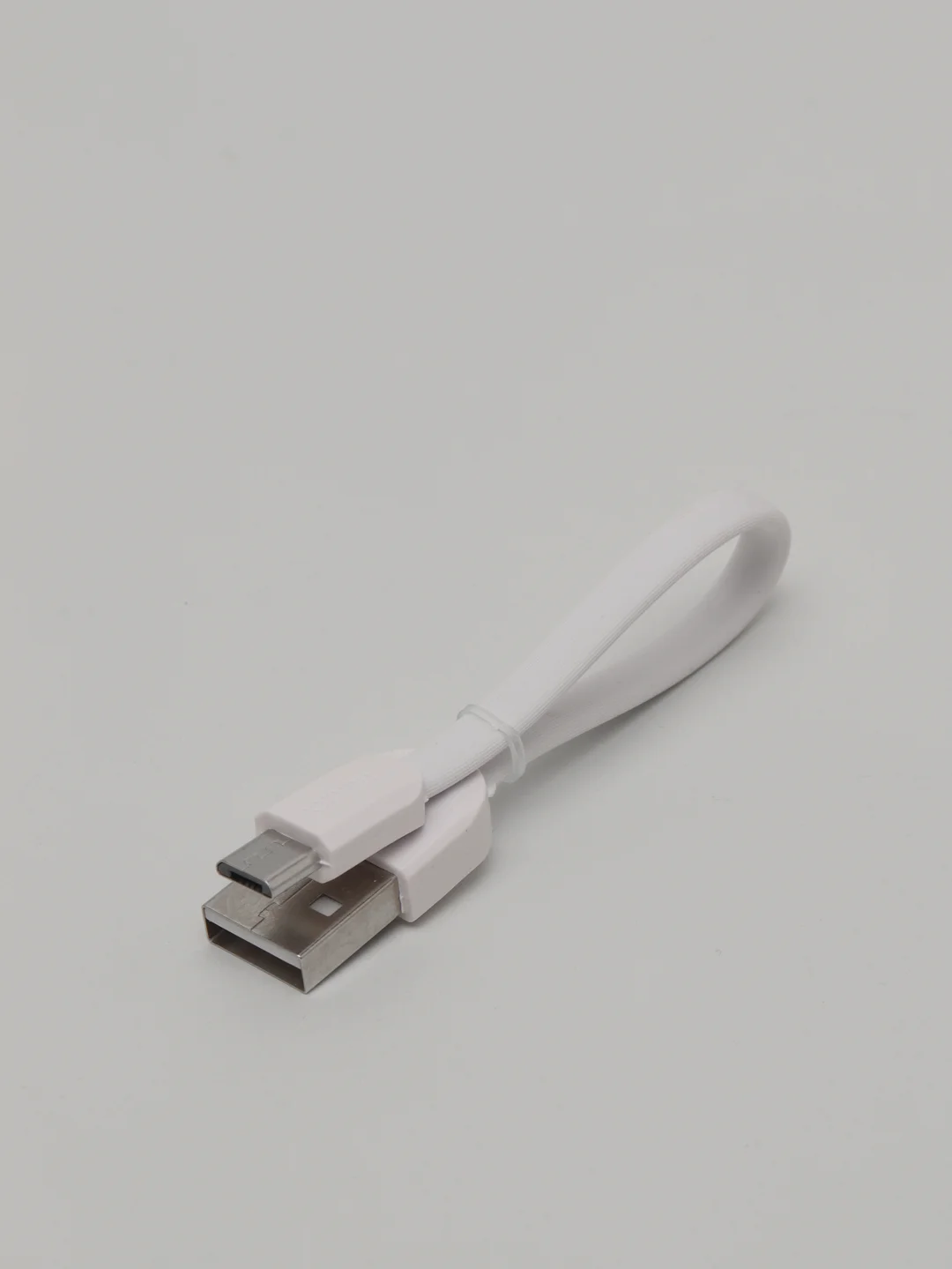 Белый мобильный аккумулятор (PowerBank) REMAX Camera wireless RPP-91 10000 mAh